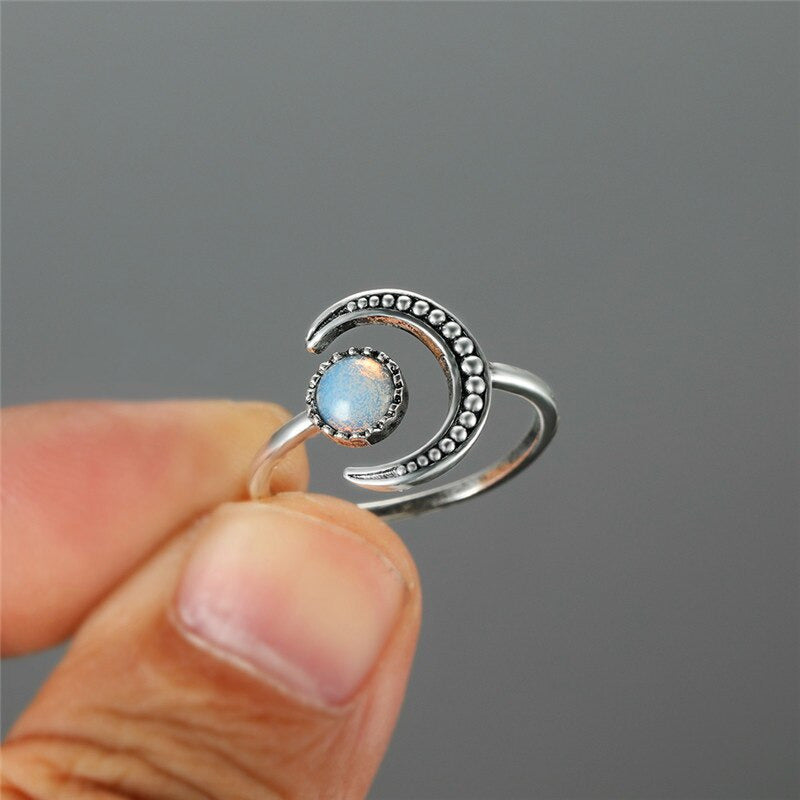 Lunar Ring